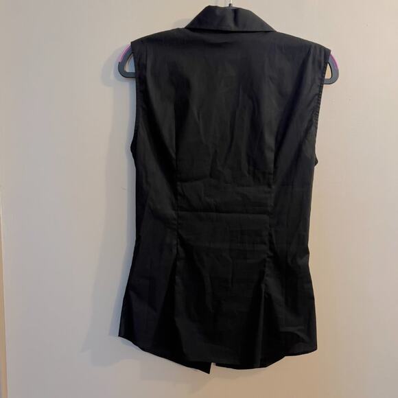 Love Moschino Sleeveless Blouse Button Hearts Size 4 NWT - Picture 9 of 9